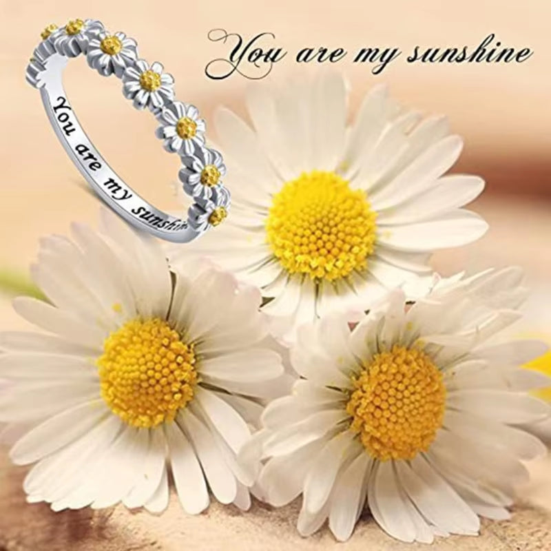 Cute Daisy Ring White Flower Rings Temperament Wedding Ring You Are My Sunshine Letter Finger Ring Gift for Women Girls