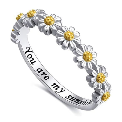 Cute Daisy Ring White Flower Rings Temperament Wedding Ring You Are My Sunshine Letter Finger Ring Gift for Women Girls