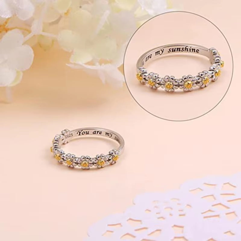 Cute Daisy Ring White Flower Rings Temperament Wedding Ring You Are My Sunshine Letter Finger Ring Gift for Women Girls