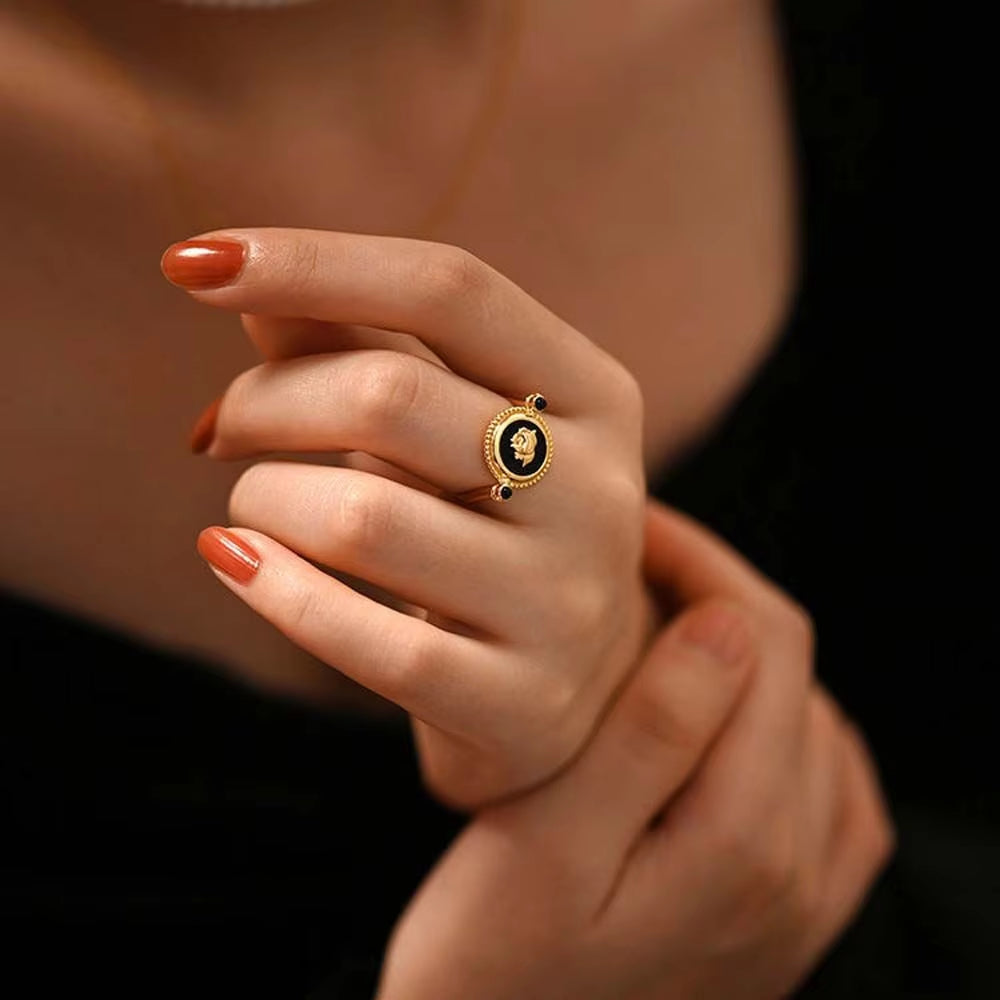 1PC Original Design Black Onyx Ring French Retro Style Gold Color Rose Finger Ring for Female Jewelry Accessories